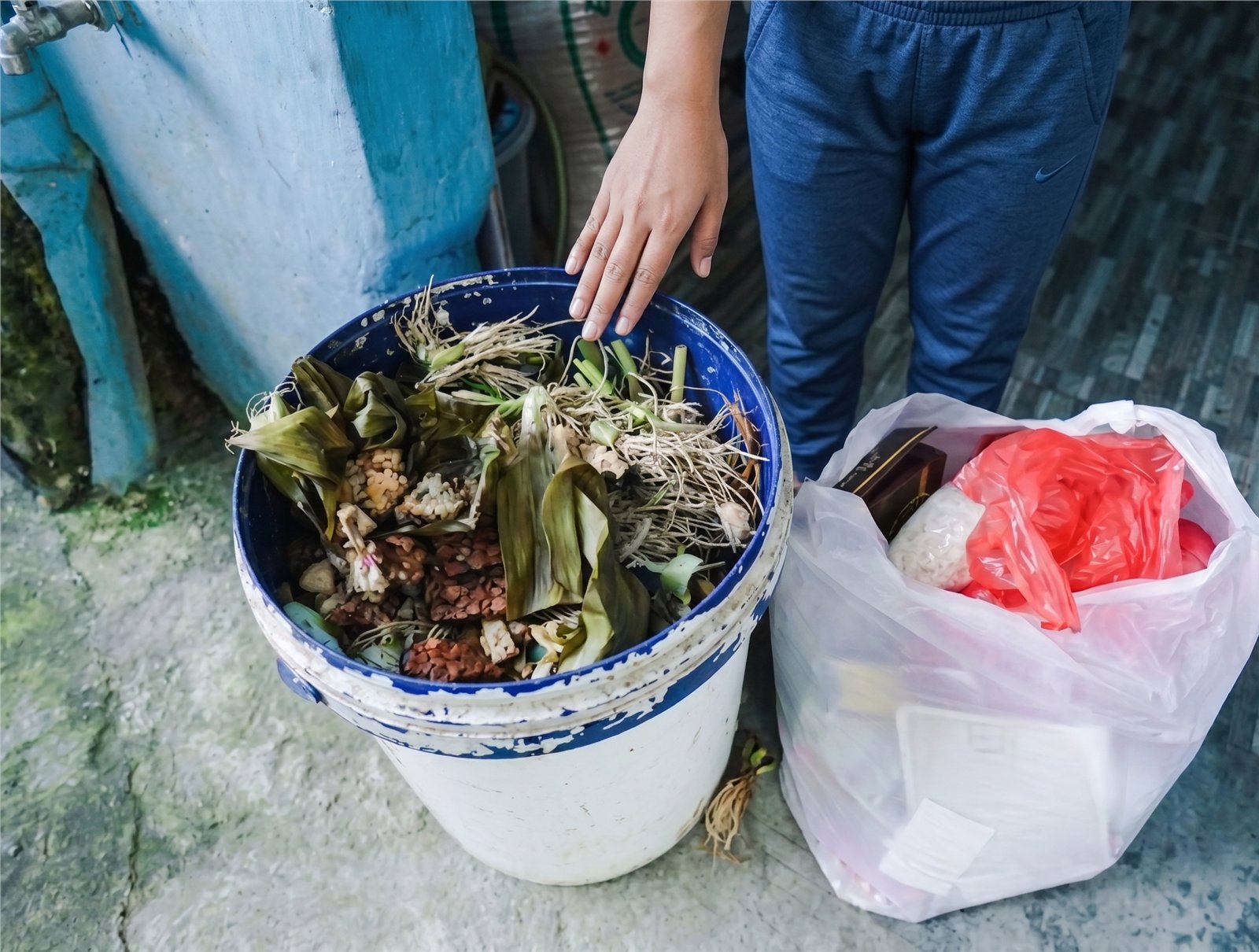 Pemilahan sampah organik sebagai bahan utama pupuk
